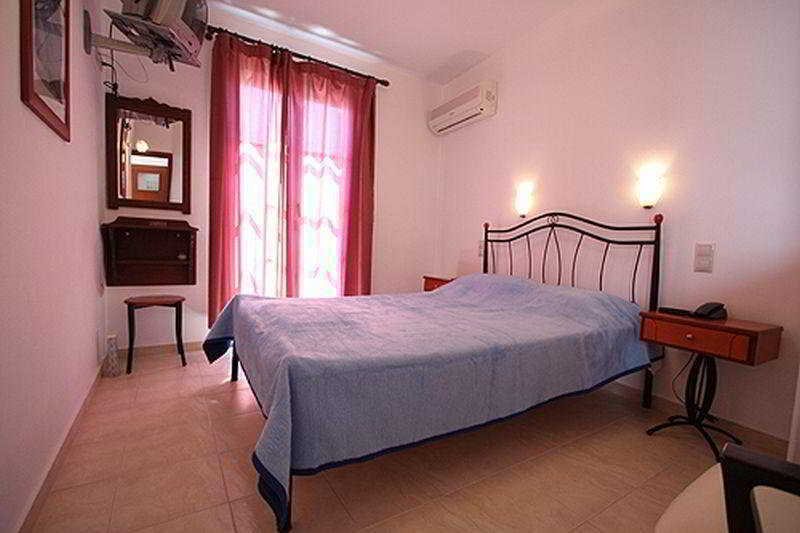 Hotel Vakhos Island Agia Anna  Exterior foto